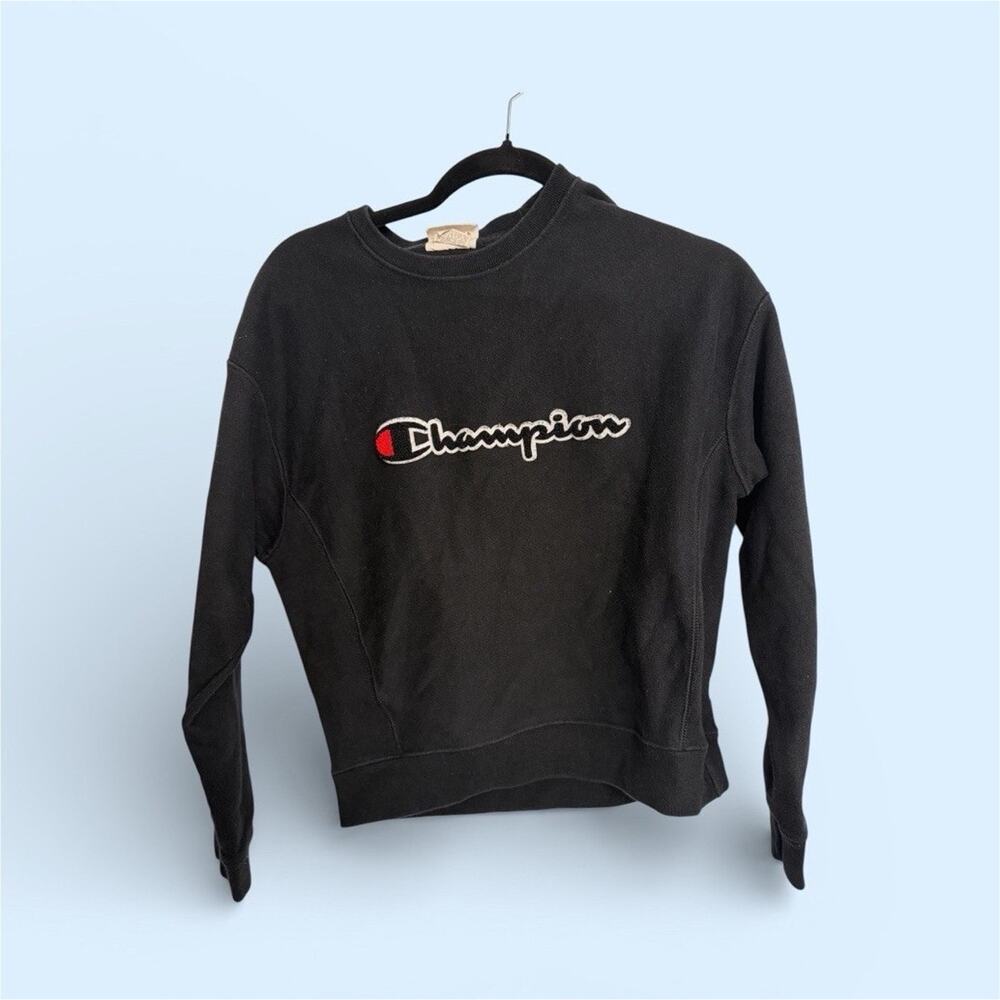 Champion Reverse Weave Black Sweatshirt Crew Neck Logo women’ Medium